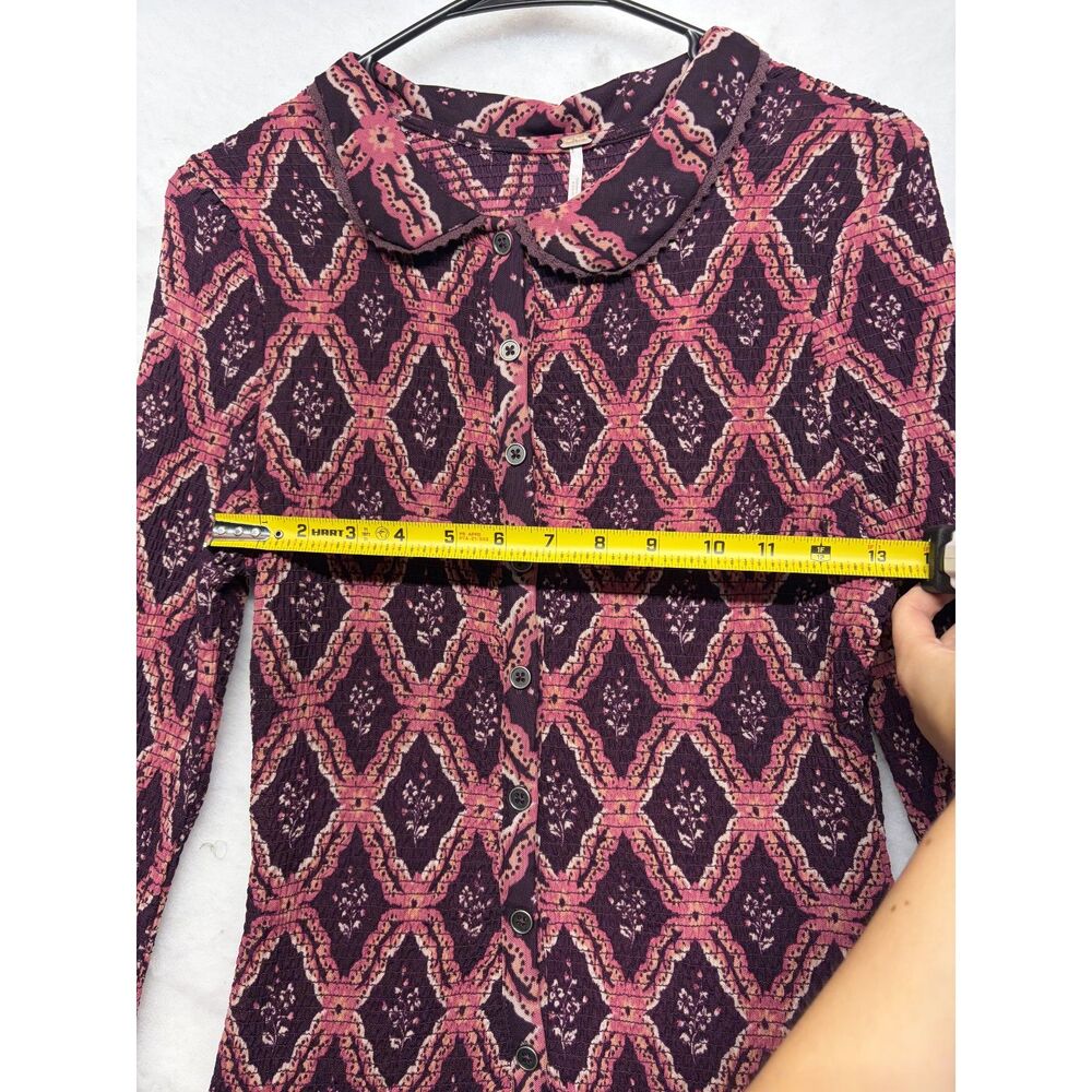 Free People Caught A Feeling Cardi button cardigan with smocked detailing medium - Picture 4 of 5